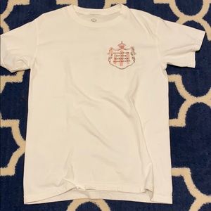 white vintage hawaiian shirt